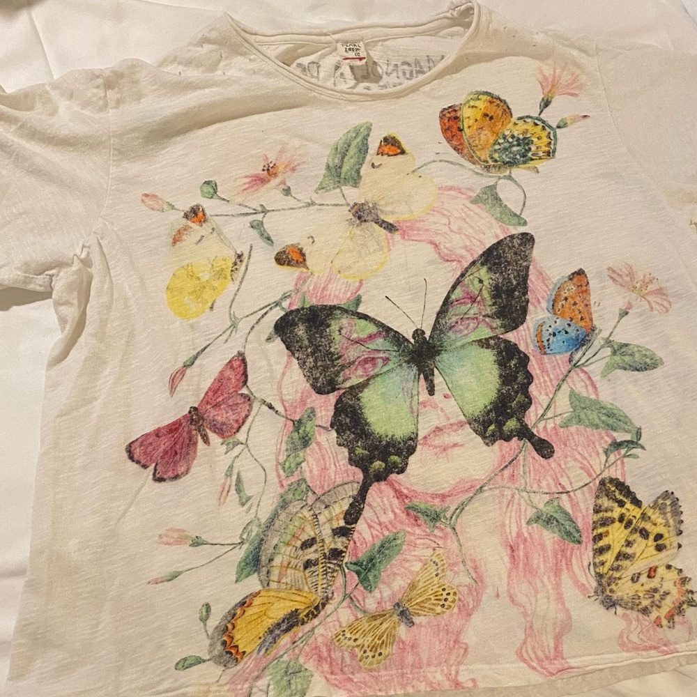 Magnolia Pearl Butterfly Tee